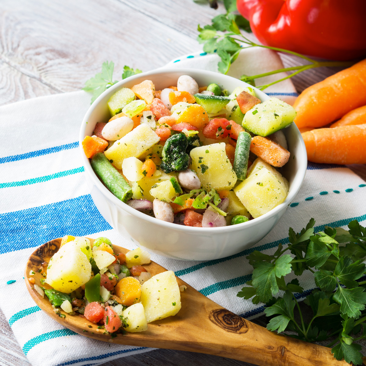 Bowl with vegetables